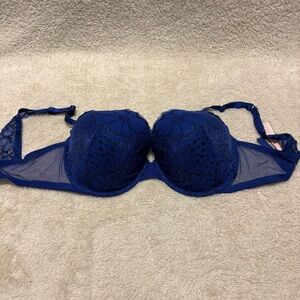 Victoria’s Secret Lightly Lined Demi Bra